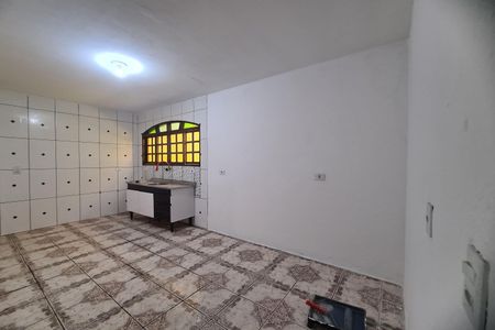 Cozinha de casa para alugar com 3 quartos, 200m² em Parque Sao Rafael, São Paulo