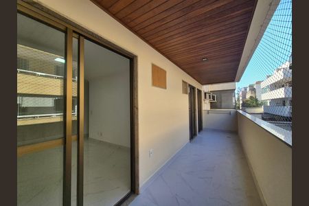 Apartamento para alugar com 100m², 3 quartos e 2 vagas
