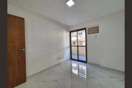 Apartamento para alugar com 100m², 3 quartos e 2 vagas