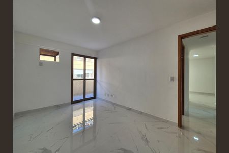 Apartamento para alugar com 100m², 3 quartos e 2 vagas