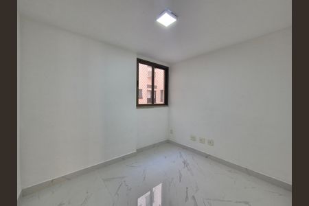Apartamento para alugar com 100m², 3 quartos e 2 vagas