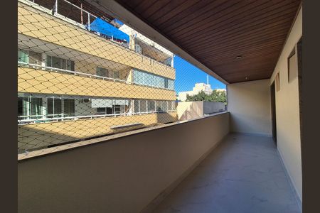 Apartamento para alugar com 100m², 3 quartos e 2 vagas