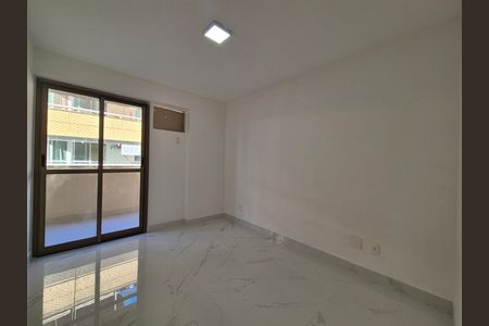 Apartamento para alugar com 100m², 3 quartos e 2 vagas