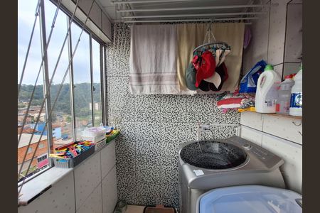 Área de Serviço de apartamento para alugar com 2 quartos, 53m² em Jardim Santo André Cdhu, Santo André