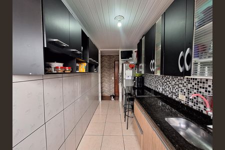 Cozinha de apartamento para alugar com 2 quartos, 53m² em Jardim Santo André Cdhu, Santo André