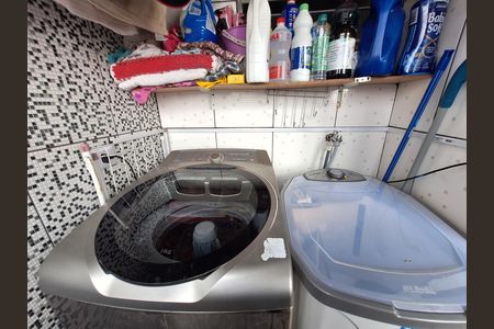 Área de Serviço de apartamento para alugar com 2 quartos, 53m² em Jardim Santo André Cdhu, Santo André