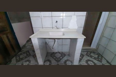 Sala/Cozinha de casa para alugar com 2 quartos, 60m² em Santa Maria, Osasco