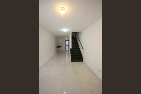Sala de casa para alugar com 3 quartos, 91m² em Vila Ré, São Paulo