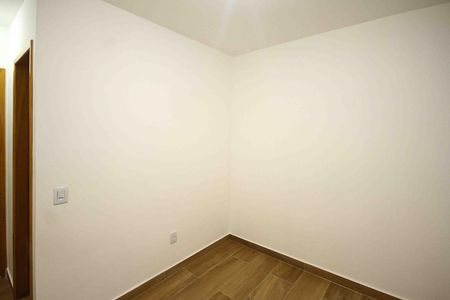 Casa para alugar com 2 quartos, 79m² em Vila Ré, São Paulo