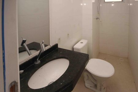 Banheiro de apartamento para alugar com 1 quarto, 34m² em Chácara Califórnia, São Paulo