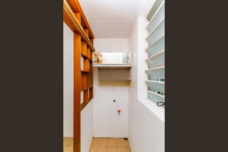 Área de serviço de apartamento para alugar com 1 quarto, 38m² em Morro Santana, Porto Alegre
