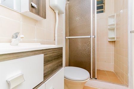 Banheiro de apartamento para alugar com 1 quarto, 38m² em Morro Santana, Porto Alegre