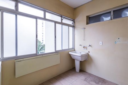 Apartamento para alugar com 130m², 3 quartos e 1 vagaÁrea de Serviço