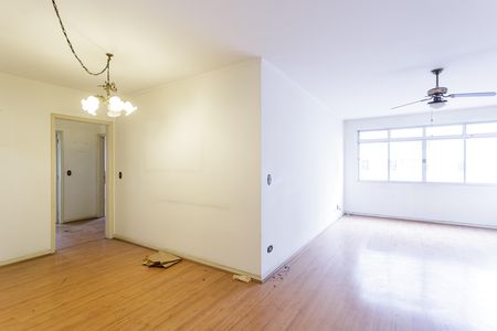 Apartamento para alugar com 130m², 3 quartos e 1 vagaSala