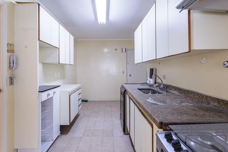 Apartamento para alugar com 130m², 3 quartos e 1 vagaCozinha