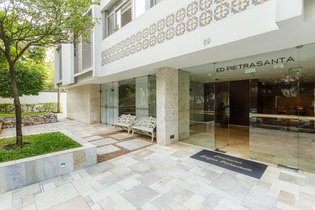 Apartamento para alugar com 130m², 3 quartos e 1 vagaFachada