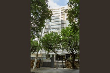 Apartamento para alugar com 130m², 3 quartos e 1 vagaFachada