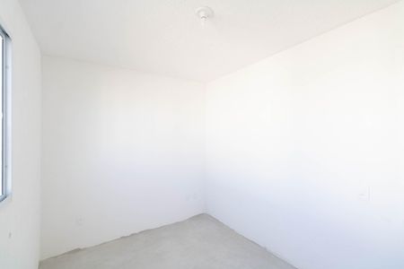 Quarto 1 de apartamento para alugar com 2 quartos, 43m² em Inhoaíba, Rio de Janeiro