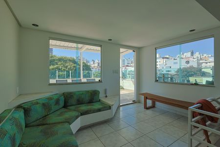 Apartamento à venda com 170m², 3 quartos e 1 vaga