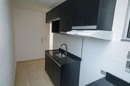 Apartamento para alugar com 2 quartos, 46m² em Cosmos, Rio de Janeiro