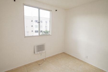 Apartamento para alugar com 2 quartos, 46m² em Cosmos, Rio de Janeiro