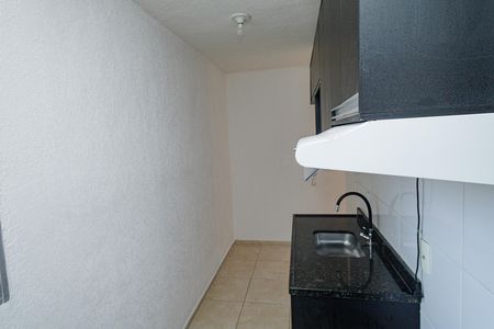 Apartamento para alugar com 2 quartos, 46m² em Cosmos, Rio de Janeiro