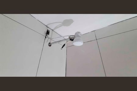 Banheiro de casa para alugar com 1 quarto, 74m² em Santa Maria, Osasco
