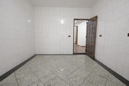 Casa para alugar com 200m², 2 quartos e 4 vagas Casa para alugar com 200m², 2 quartos e 4 vagasCozinha