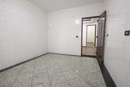 Casa para alugar com 200m², 2 quartos e 4 vagas Casa para alugar com 200m², 2 quartos e 4 vagasCozinha