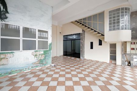 Casa para alugar com 200m², 2 quartos e 4 vagas Casa para alugar com 200m², 2 quartos e 4 vagasGaragem