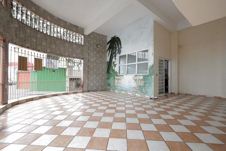 Casa para alugar com 200m², 2 quartos e 4 vagas Casa para alugar com 200m², 2 quartos e 4 vagasGaragem