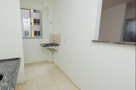 Apartamento para alugar com 45m², 2 quartos e 1 vaga Apartamento para alugar com 45m², 2 quartos e 1 vagaCozinha e Área de Serviço