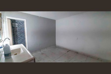 Casa para alugar com 2 quartos, 80m² em Santa Maria, Osasco