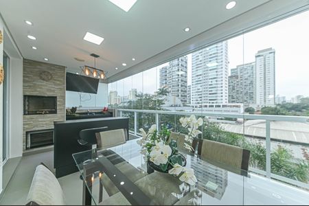 Varanda de apartamento para alugar com 3 quartos, 225m² em Cidade Monções, São Paulo