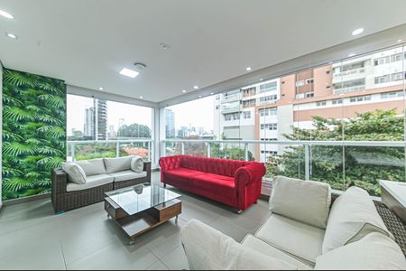 Apartamento à venda com 225m², 3 quartos e 4 vagas Apartamento à venda com 225m², 3 quartos e 4 vagasVaranda