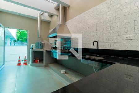 Apartamento à venda com 225m², 3 quartos e 4 vagas Apartamento à venda com 225m², 3 quartos e 4 vagasArea Comum