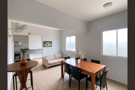 Apartamento para alugar com 57m², 2 quartos e 1 vaga Apartamento para alugar com 57m², 2 quartos e 1 vagaÁrea comum - Salão de festas