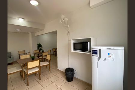 Apartamento para alugar com 57m², 2 quartos e 1 vaga Apartamento para alugar com 57m², 2 quartos e 1 vagaÁrea comum - Salão de festas