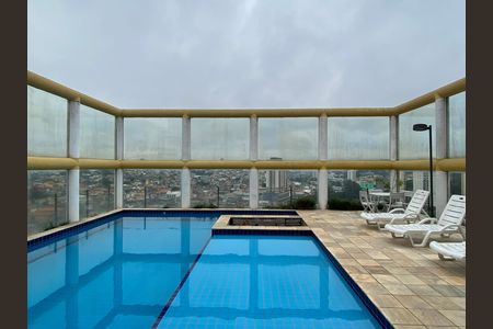 Apartamento para alugar com 57m², 2 quartos e 1 vaga Apartamento para alugar com 57m², 2 quartos e 1 vagaÁrea comum - Piscina