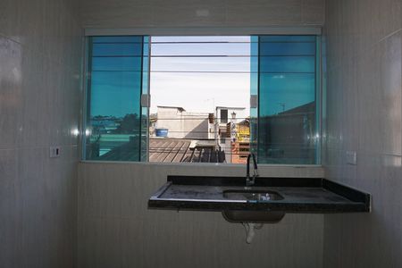Sala/Cozinha de apartamento para alugar com 1 quarto, 40m² em Jardim Castilho, Embu das Artes