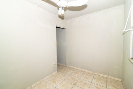 Quarto 1 de apartamento para alugar com 2 quartos, 52m² em Bangu, Rio de Janeiro