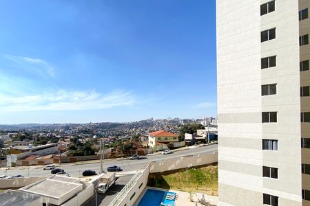 Vista da Suíte de apartamento para alugar com 3 quartos, 88m² em Palmeiras, Belo Horizonte