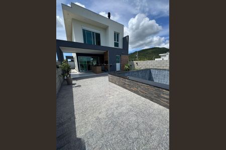 Área externa de casa de condomínio para alugar com 3 quartos, 230m² em Vargem Grande, Florianópolis