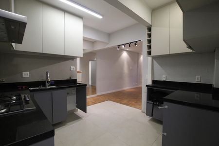 Apartamento para alugar com 2 quartos, 70m² em Aclimação, São Paulo