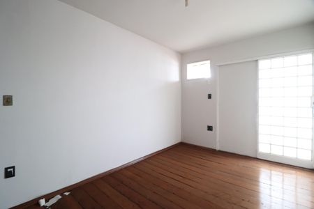 Casa para alugar com 250m², 3 quartos e 5 vagasQuarto 1