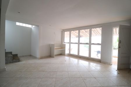 Casa para alugar com 250m², 3 quartos e 5 vagasSala de Jantar