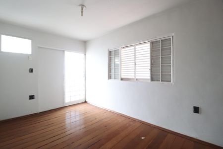 Quarto 1 de casa para alugar com 3 quartos, 250m² em Cidade Jardim, Uberlândia