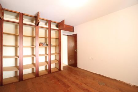 Casa para alugar com 250m², 3 quartos e 5 vagasQuarto 3 - Suíte