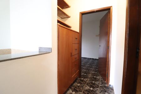 Casa para alugar com 300m², 3 quartos e 6 vagasCorredor