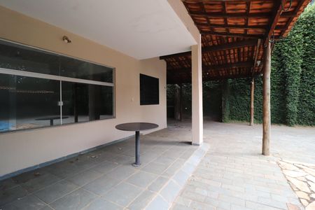 Varanda de casa para alugar com 3 quartos, 300m² em Tubalina, Uberlândia